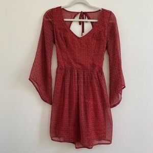 Hollister Peasant Bell Sleeve V-Neck Open Back Dress Red Women's XS Extra Small